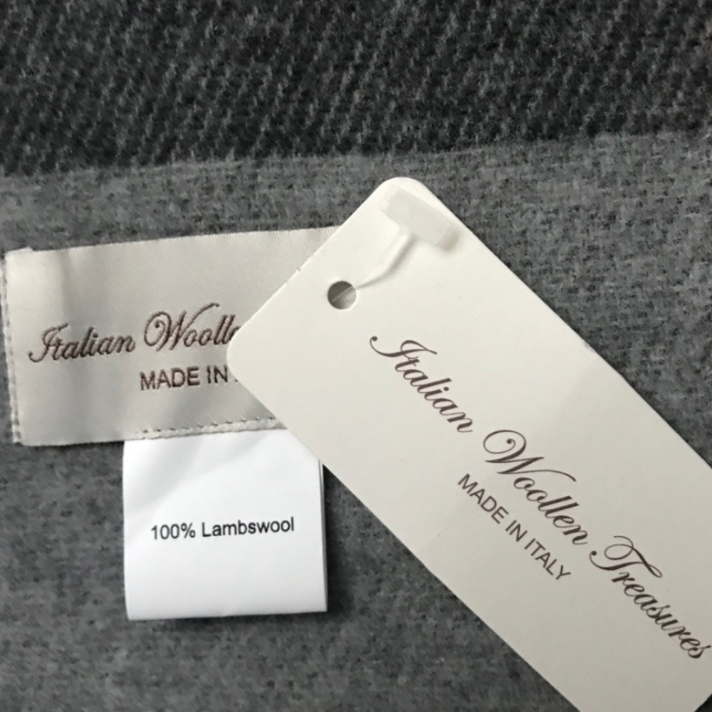 NWT Italy Lambswool Winter scarf Italian Woolen Treasures